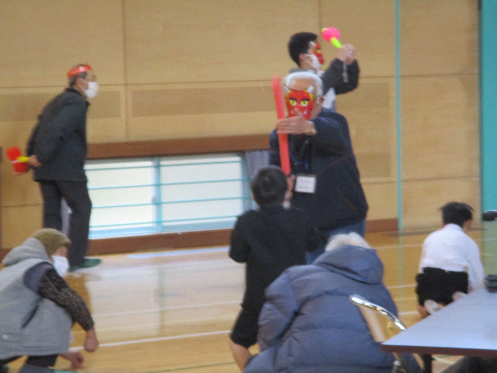 2月『1年生と節分行事』『3年生とのふれあいの会（昔の生活を知る）』の画像4