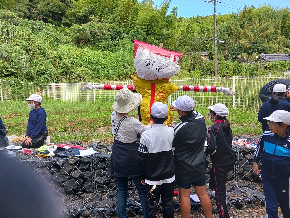 形を整えて完成まぢかの画像