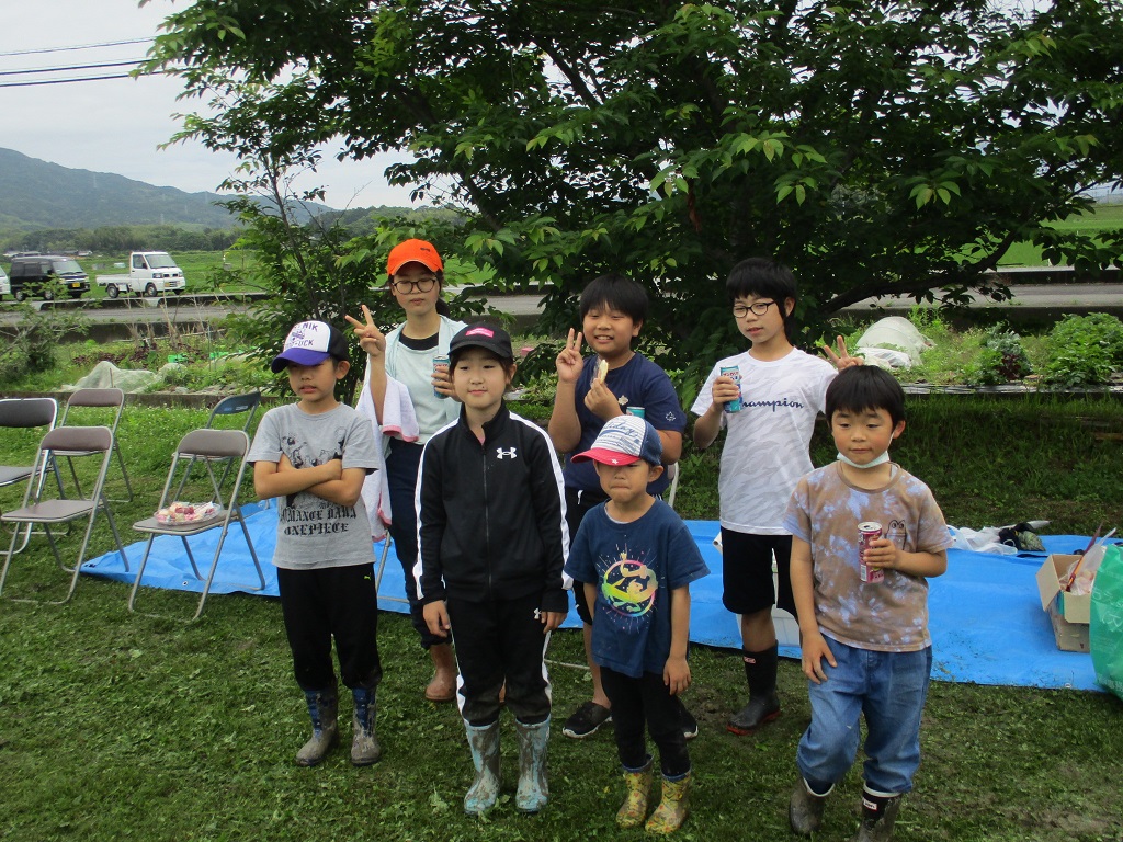参加してくれた東小の子ども達の画像