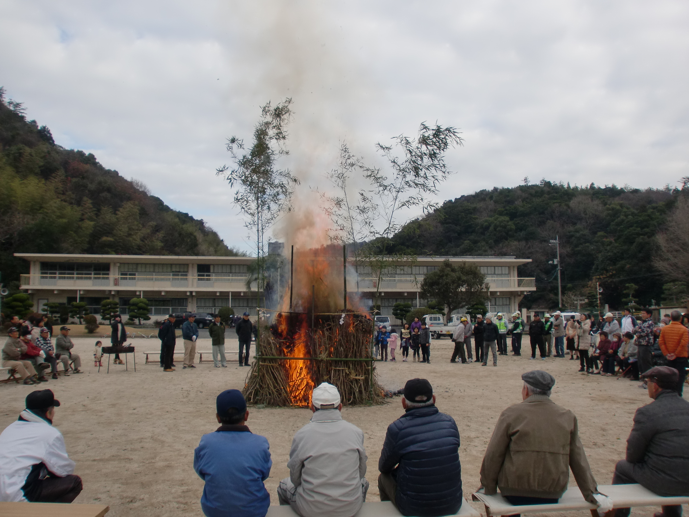 どんど焼きの画像1