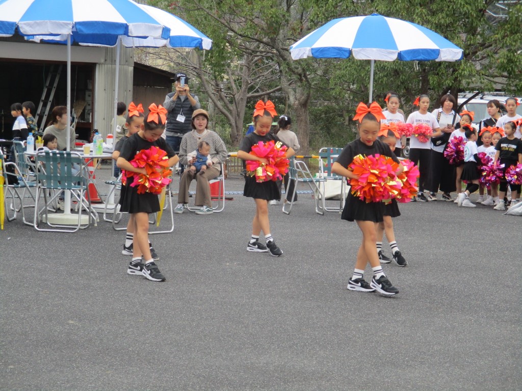 息の揃った演技の画像