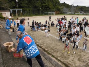餅まきの画像