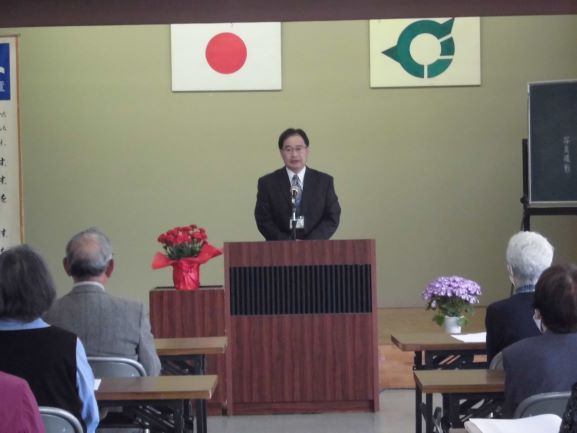 城南小学校校長の画像