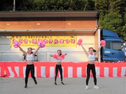 子どもたちによる、ドリームドールのチアダンス。の画像2