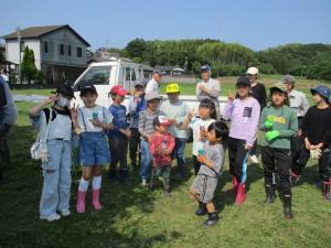 6月1日　さつまいも苗の植付け集合写真