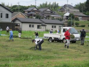 6月22日　草刈り作業1