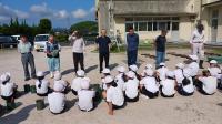 6月29日　東田布施小学校3年生とコスモス種まき1